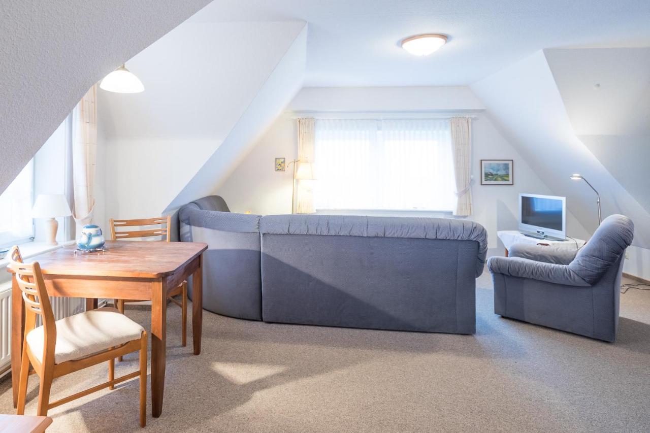 Direkt Am Deich - Ferienwohnung Amrum Im Gaestehaus Am Badedeich Dagebüll Eksteriør bilde