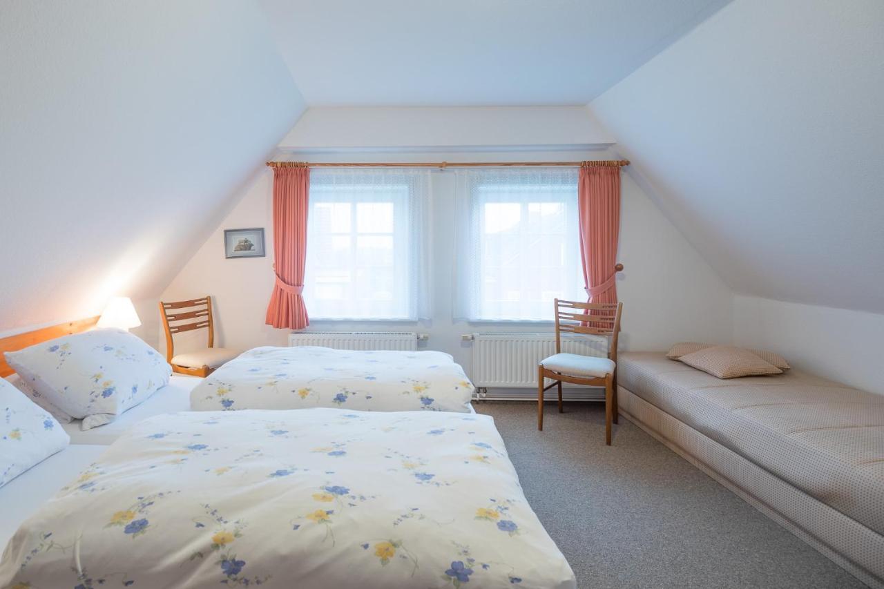 Direkt Am Deich - Ferienwohnung Amrum Im Gaestehaus Am Badedeich Dagebüll Eksteriør bilde
